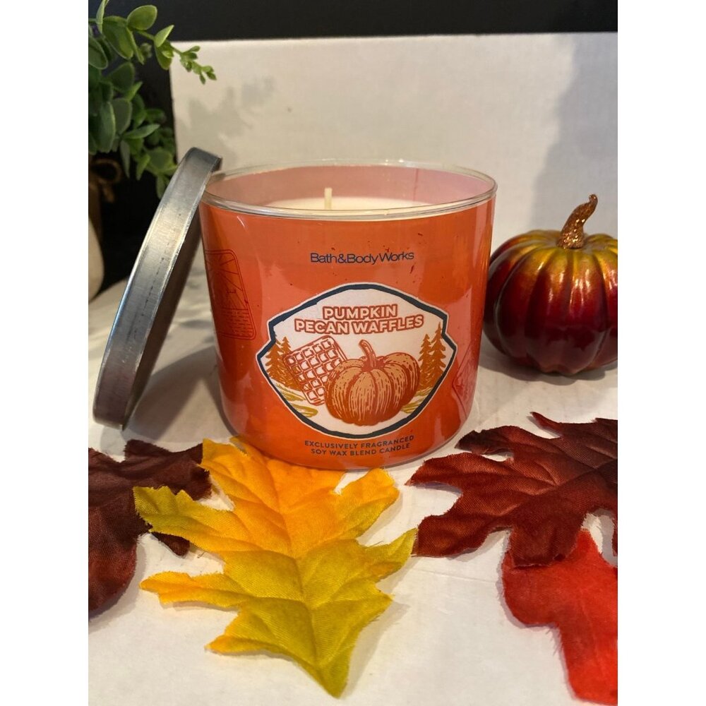 NEW Bath & Body Works “Pumpkin Pecan Waffles” 3-Wick Jar Candle